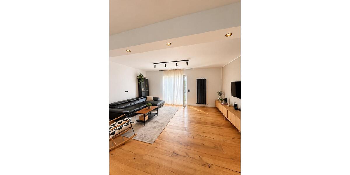 Etagenwohnung Iserlohn - 4 Zimmer, 115 m&sup2;, 1.390&euro; | Angebot:27584945
