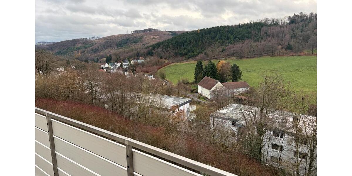 Etagenwohnung Lüdenscheid Augustenthal - 4.5 Zimmer, 106 m&sup2;, 1.150&euro; | Angebot:24801812