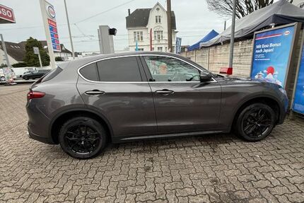 Alfa Romeo Stelvio 135.000 km 17.200 &euro; Dortmund 44269