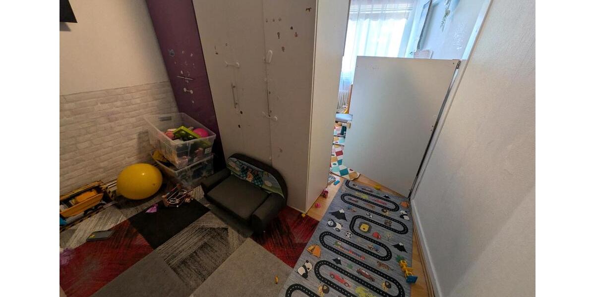 Etagenwohnung Remscheid - 3 Zimmer, 86 m&sup2;, 950&euro; | Angebot:27596173