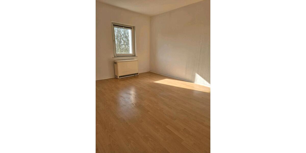 Dachgeschoßwohnung Wipperfürth - 2 Zimmer, 59 m&sup2;, 413&euro; | Angebot:26567444