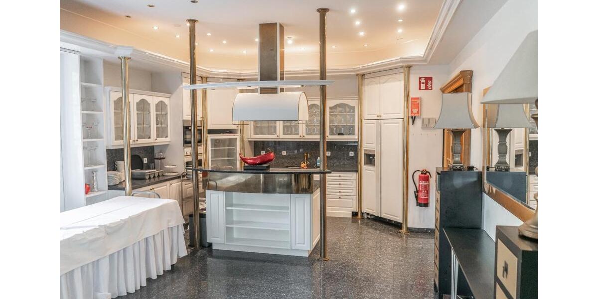 Terrassenwohnung Wetter (Ruhr) - 6 Zimmer, 350 m&sup2;, 3.500&euro; | Angebot:25542419