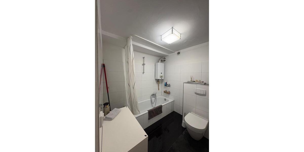 Etagenwohnung Wuppertal Sedansberg - 3 Zimmer, 105 m&sup2;, 1.350&euro; | Angebot:25967644