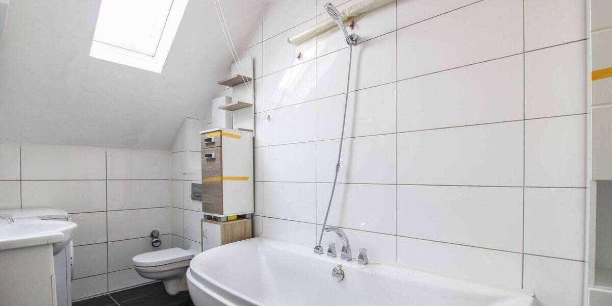 Etagenwohnung Schalksmühle Rotthausen - 3 Zimmer, 74 m&sup2;, 115.000&euro; | Angebot:26055212