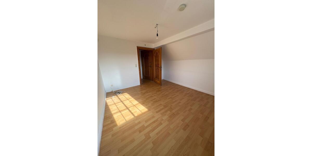 Dachgeschoßwohnung Hagen Hagen-Nord - 1 Zimmer, 55 m&sup2;, 450&euro; | Angebot:22161492