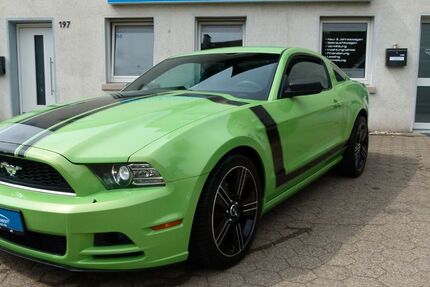 Ford Mustang 106.744 km 19.990 &euro; Bochum 44809