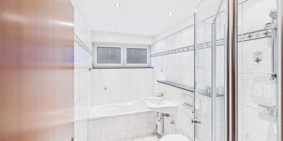 Etagenwohnung Wuppertal Elberfeld - 2 Zimmer, 70 m&sup2;, 189.000&euro; | Angebot:25970850