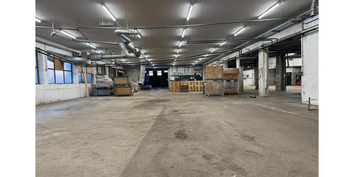 Gewerbeobjekt Balve - 3.950&euro; | Angebot:24513889