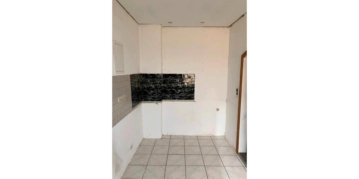 Erdgeschoßwohnung Bochum Bochum-Mitte - 4 Zimmer, 85 m&sup2;, 1.000&euro; | Angebot:25269444