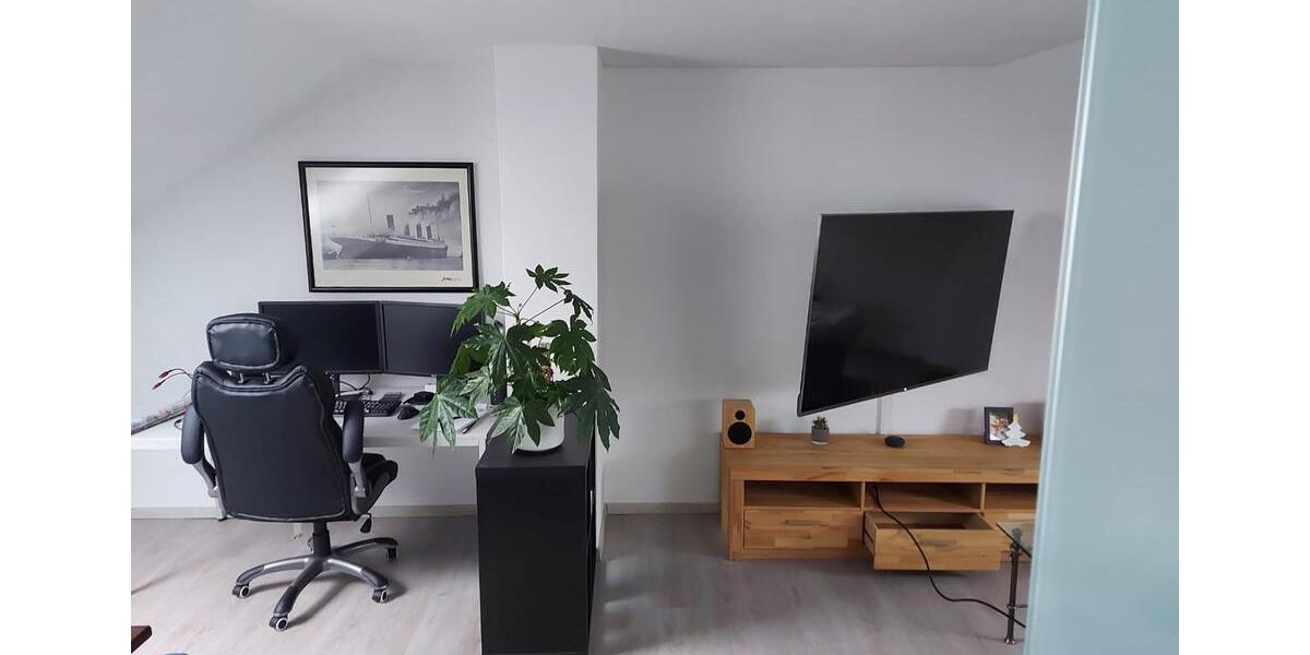 Dachgeschoßwohnung Waltrop - 2.5 Zimmer, 52 m&sup2;, 420&euro; | Angebot:26005021