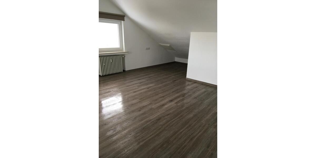 Dachgeschoßwohnung Balve - 1 Zimmer, 30 m&sup2;, 245&euro; | Angebot:26564639