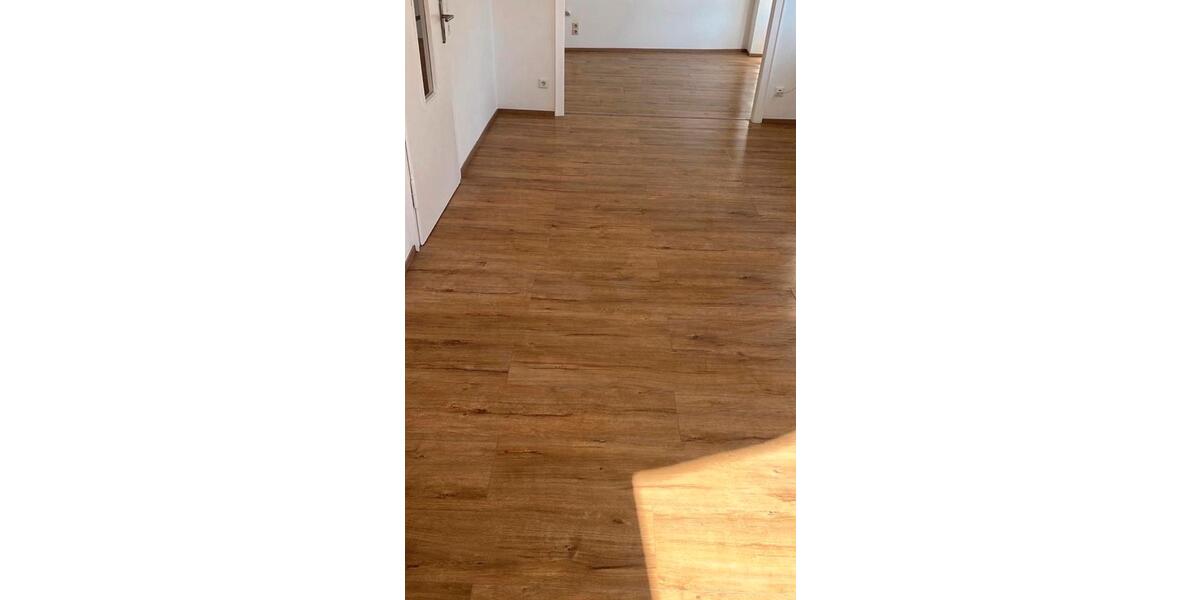 Etagenwohnung Wuppertal Gemarkung Langerfeld - 2 Zimmer, 65 m&sup2;, 560&euro; | Angebot:26699615