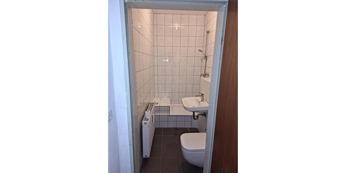 Etagenwohnung Hagen Hagen-Nord - 1 Zimmer, 20 m&sup2;, 370&euro; | Angebot:25750099