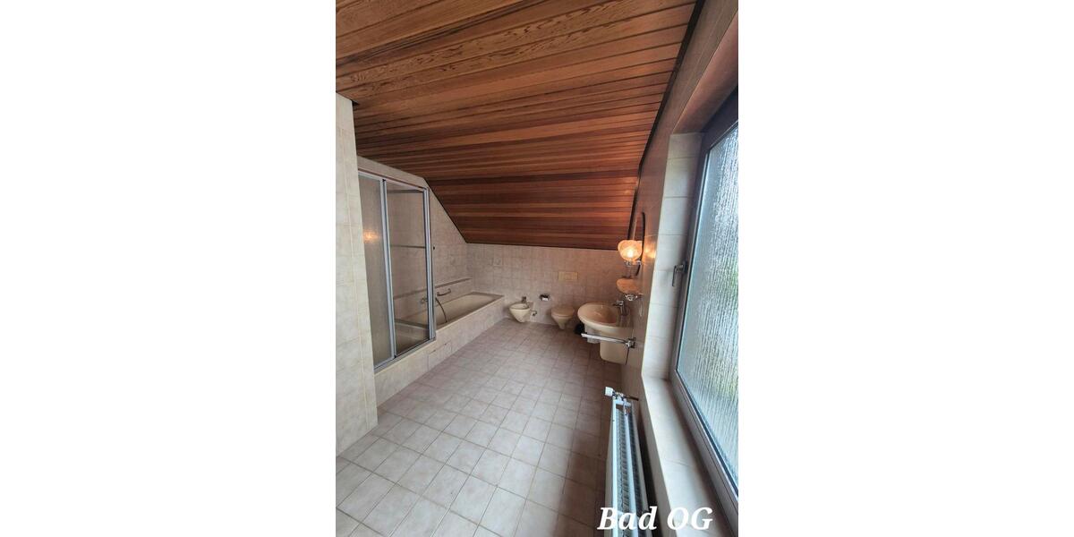 Einfamilienhaus Balve - 5 Zimmer, 241 m&sup2;, 399.000&euro; | Angebot:26998781