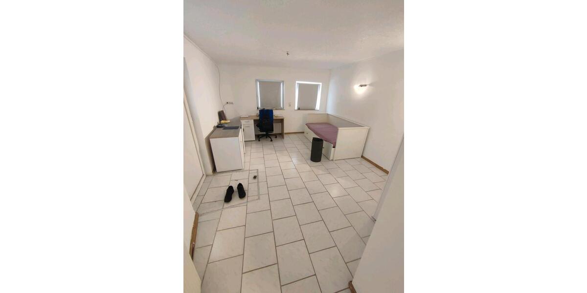 Etagenwohnung Bochum Bochum-Mitte - 1 Zimmer, 29 m&sup2;, 500&euro; | Angebot:25833782