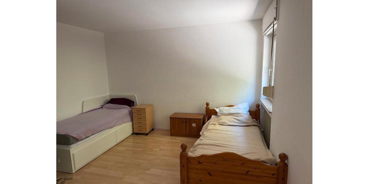 Etagenwohnung Ennepetal - 3 Zimmer, 90 m&sup2;, 15&euro; | Angebot:27572256
