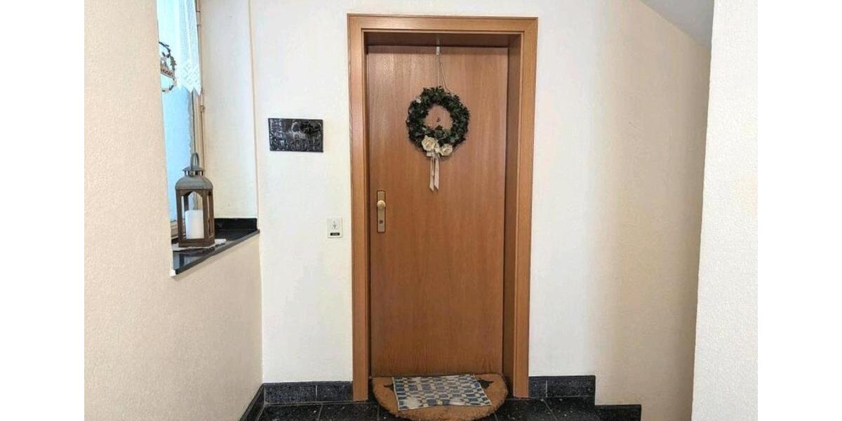 Etagenwohnung Wuppertal Arrenberg - 3 Zimmer, 77 m&sup2;, 179.000&euro; | Angebot:27111010
