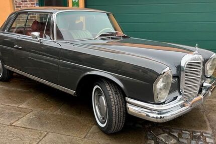 Mercedes-Benz 280 80.000 km 75.800 &euro; Dortmund 44267