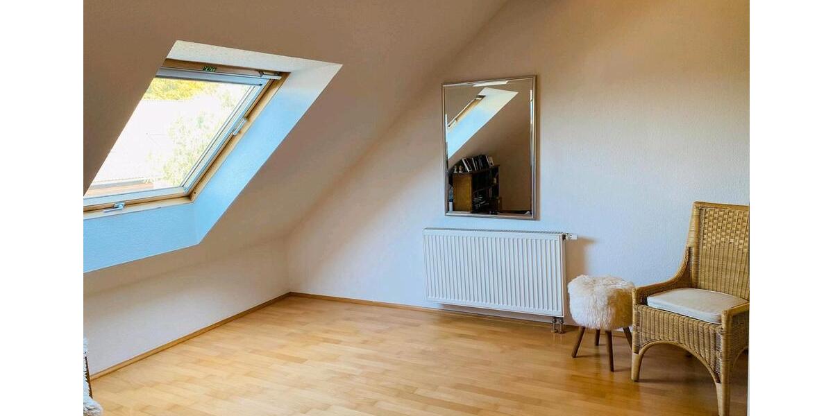 Reihenhaus Wuppertal Gemarkung Elberfeld - 4.5 Zimmer, 140 m&sup2;, 1.800&euro; | Angebot:27614979