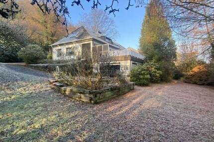 Haus Wetter - 9 Zimmer, 270 m&sup2;, 665.000&euro; | Angebot:24627642