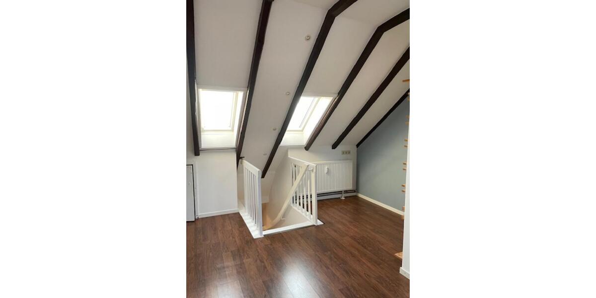 Dachgeschoßwohnung Wuppertal Brill - 2.5 Zimmer, 75 m&sup2;, 525&euro; | Angebot:24780684