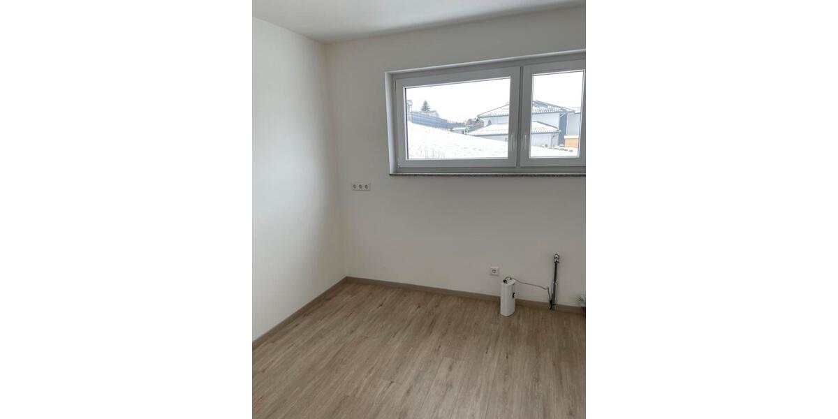 Etagenwohnung Kierspe - 3 Zimmer, 85 m&sup2;, 1.060&euro; | Angebot:27621102