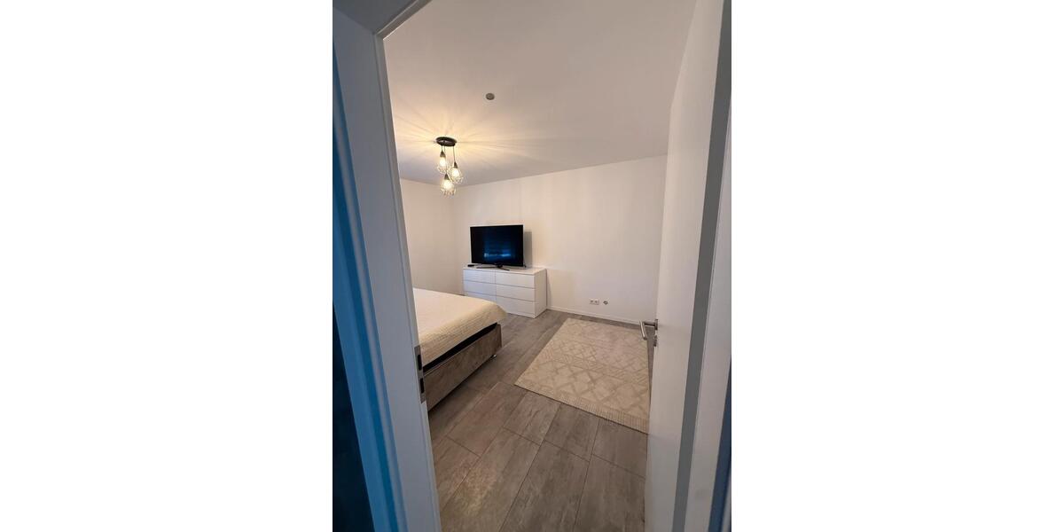 Etagenwohnung Remscheid Gemarkung Bergisch Born - 3 Zimmer, 80 m&sup2;, 1.200&euro; | Angebot:27571250