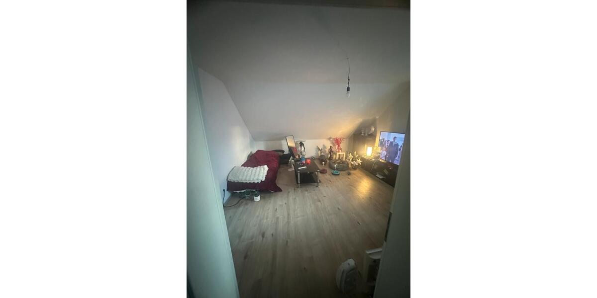Dachgeschoßwohnung Schwelm - 2 Zimmer, 63 m&sup2;, 685&euro; | Angebot:27540259