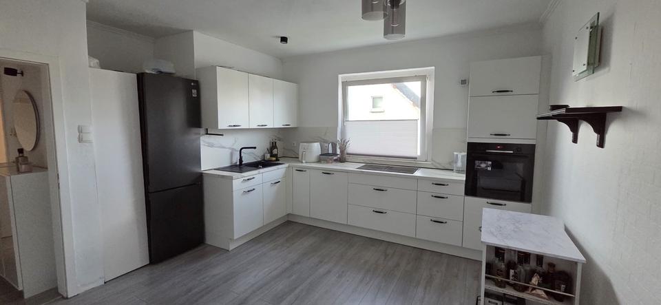 Etagenwohnung Hagen - 3 Zimmer, 75 m&sup2;, 900&euro; | Angebot:25794772