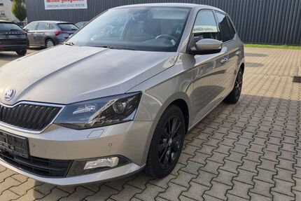 Skoda Fabia 85.000 km 8.990 &euro; Lünen 44534
