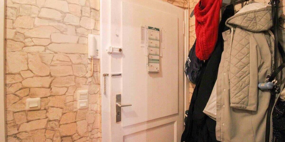 Etagenwohnung Wuppertal Barmen - 3 Zimmer, 68 m&sup2;, 135.000&euro; | Angebot:25985060