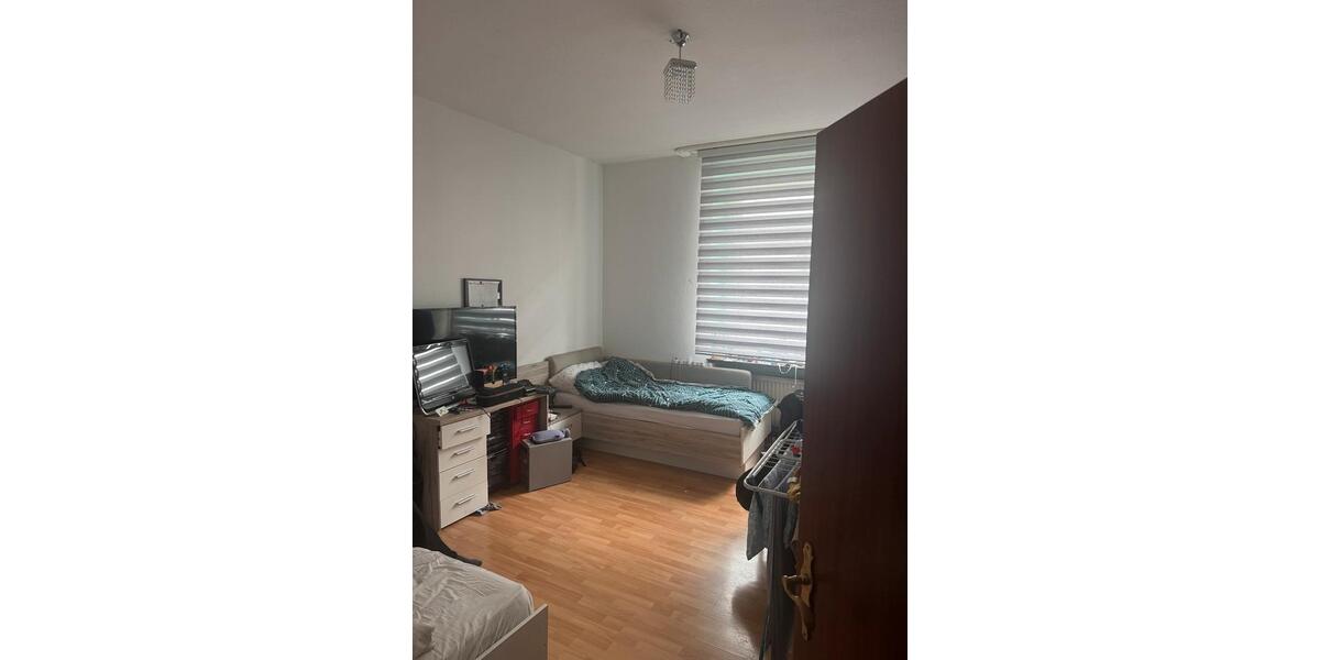 Etagenwohnung Remscheid - 4 Zimmer, 92 m&sup2;, 159.900&euro; | Angebot:26581891