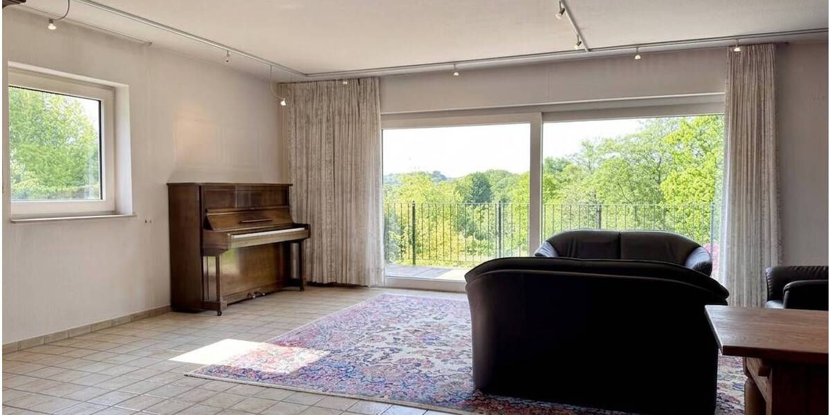 Doppelhaushälfte Velbert Neviges - 7 Zimmer, 186 m&sup2;, 479.000&euro; | Angebot:26754012