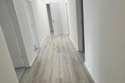 Wohnung Iserlohn - 3 Zimmer, 90 m&sup2;, 650&euro; | Angebot:27542009