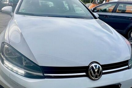 VW Golf 320.302 km 6.000 &euro; Iserlohn 58636