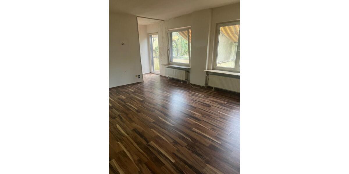 Etagenwohnung Velbert Langenberg - 3 Zimmer, 86 m&sup2;, 688&euro; | Angebot:25232925