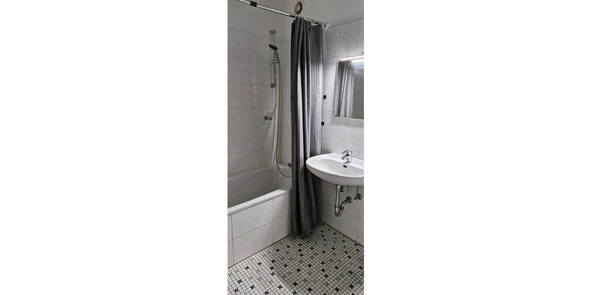 Etagenwohnung Wuppertal Eckbusch - 1 Zimmer, 43 m&sup2;, 85.000&euro; | Angebot:26665258