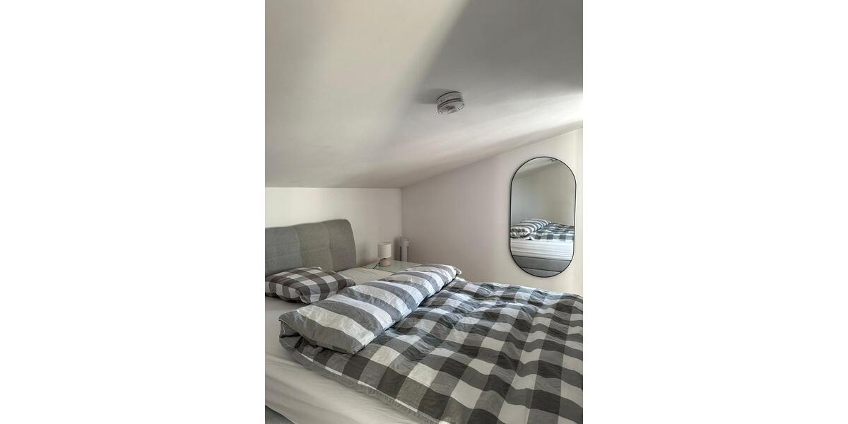 Dachgeschoßwohnung Lüdenscheid Staberg - 1.5 Zimmer, 45 m&sup2;, 472&euro; | Angebot:25987537