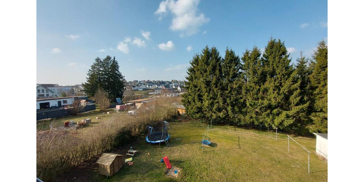 Dachgeschoßwohnung Kierspe - 3 Zimmer, 60 m&sup2;, 73.000&euro; | Angebot:26039576