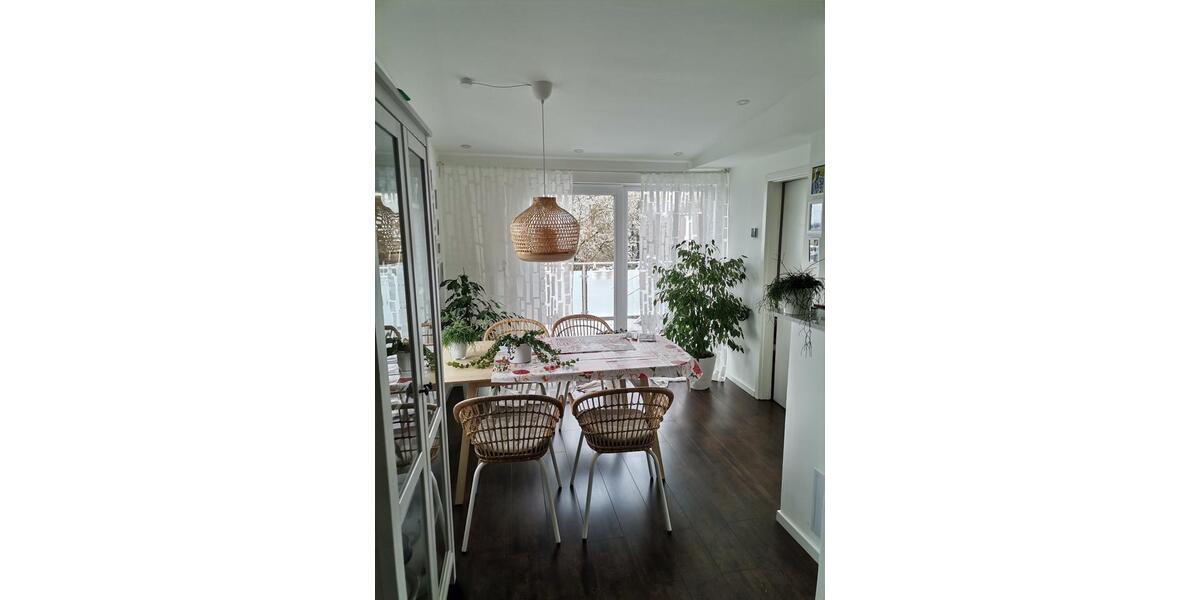 Dachgeschoßwohnung Castrop-Rauxel Rauxel - 3 Zimmer, 1 m&sup2;, 865&euro; | Angebot:27532819