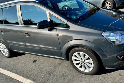 Opel Zafira 123.250 km 6.499 &euro; Kamen 59174