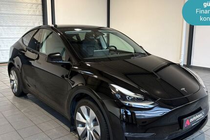 Tesla Model Y 67.342 km 32.970 &euro; Wuppertal 42287