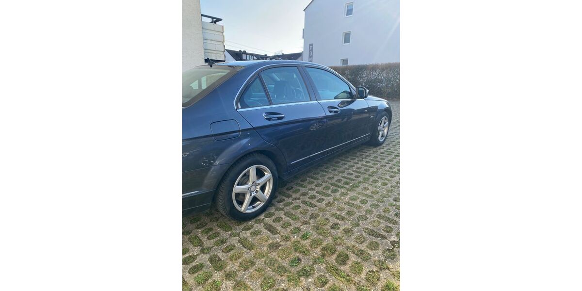 Mercedes-Benz C 280 90.000 km 11.750 &euro; Schwerte 58239