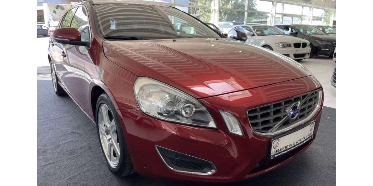Volvo V60 205.000 km 8.500 &euro; Hattingen 45527