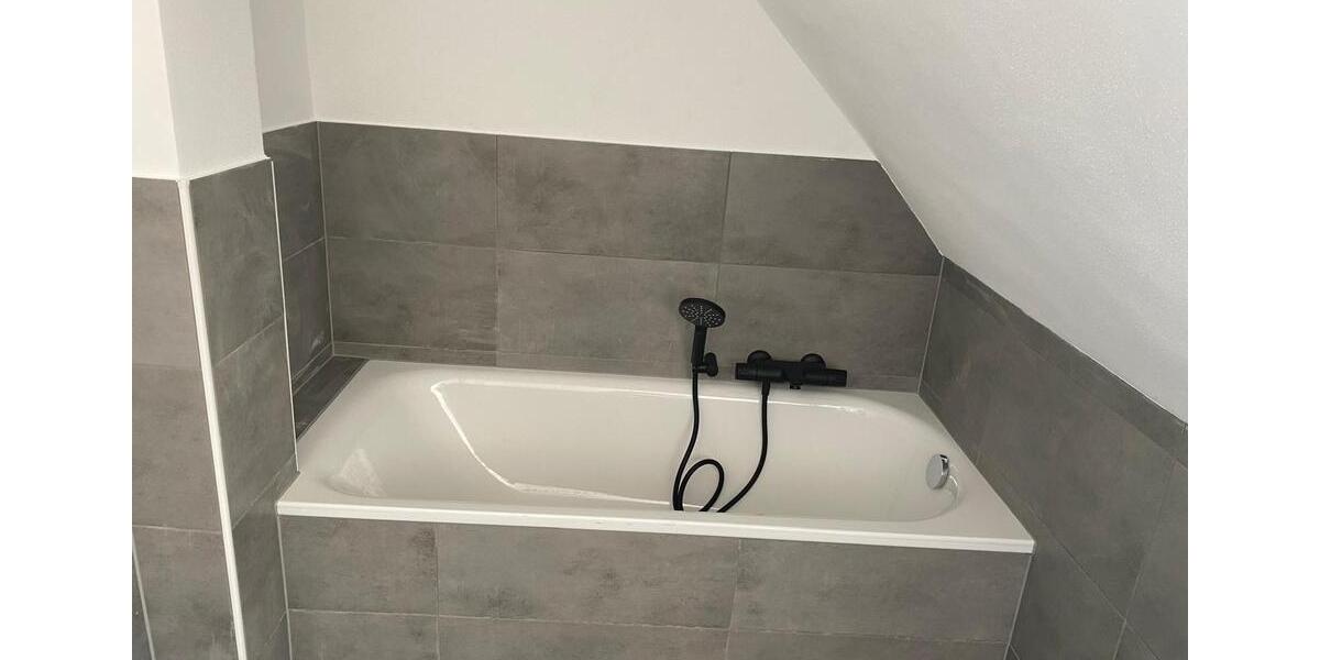 Etagenwohnung Hemer - 3 Zimmer, 77 m&sup2;, 700&euro; | Angebot:25640151