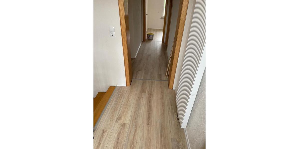 Reihenhaus Lüdenscheid Othlinghausen - 6 Zimmer, 145 m&sup2;, 1.300&euro; | Angebot:27614850