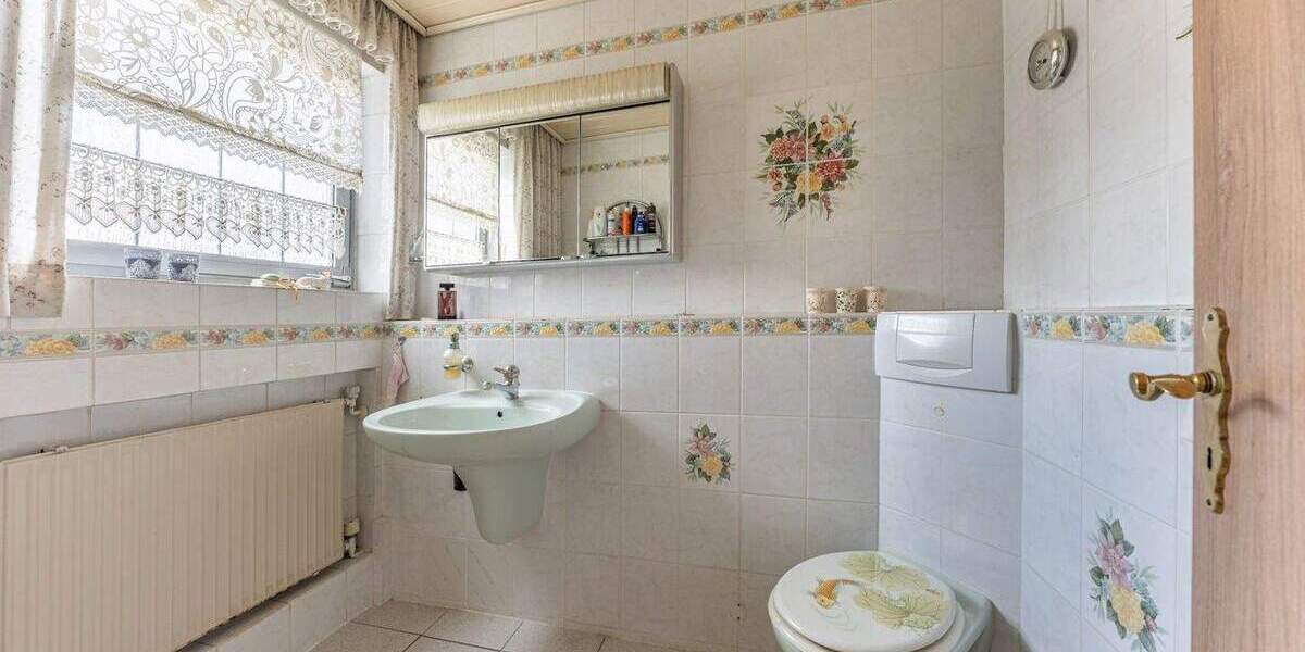 Reihenmittelhaus Dortmund Scharnhorst - 3 Zimmer, 124 m&sup2;, 299.000&euro; | Angebot:25738482