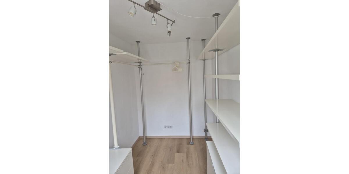 Etagenwohnung Dortmund Brackel - 3 Zimmer, 83 m&sup2;, 830&euro; | Angebot:26023926