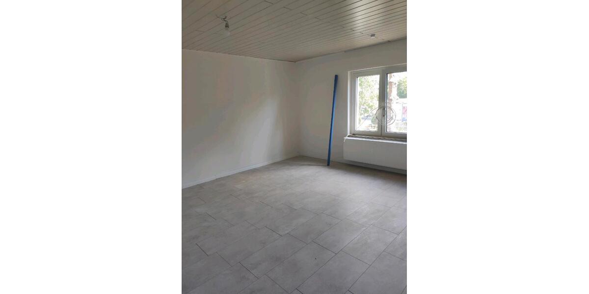 Hochparterre Lüdenscheid Staberg - 3 Zimmer, 67 m&sup2;, 580&euro; | Angebot:27550592