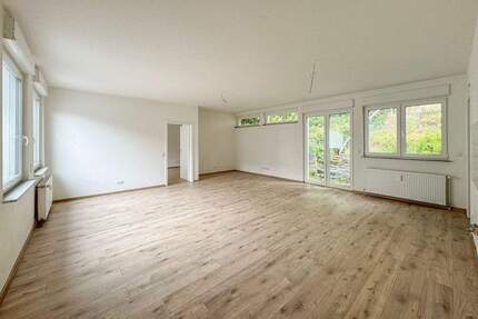 Wohnung Hagen Mittelstadt - 2 Zimmer, 82 m&sup2;, 574&euro; | Angebot:26730741
